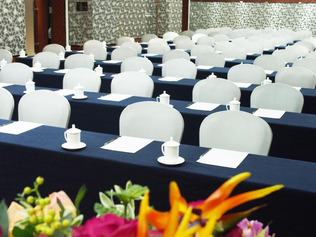 Chengdu Liwan International Hotel Dış mekan fotoğraf